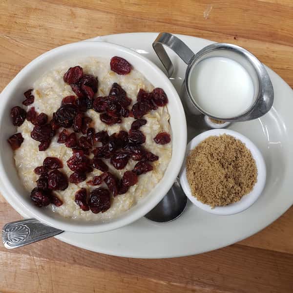 CEREAL & FRESH FRUIT Oatmeal 1