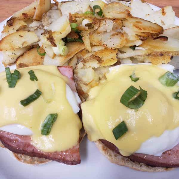 EGGS BENEDICT Eggs Benedict 1