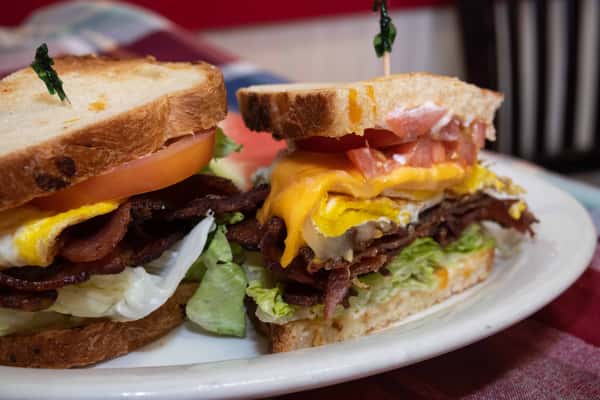 BURRITOS & SANDWICHES Breakfast BLT 1